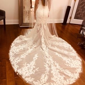 Badgley Mischka Wedding Dress